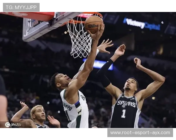 字母哥连续回合冲击，密尔沃基雄鹿持续施压